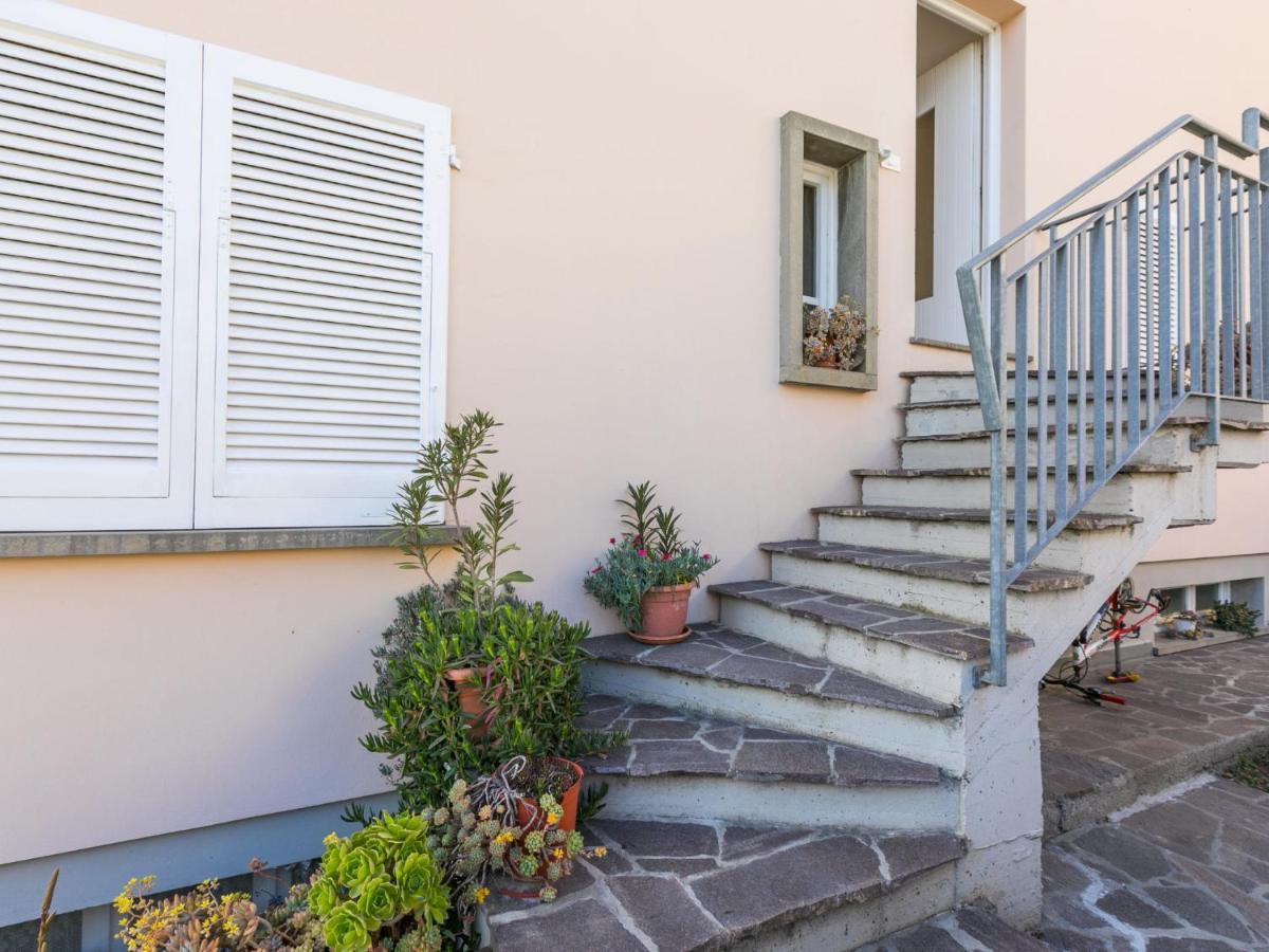 Apartment Mansarda By Interhome Rosignano Solvay Exterior photo